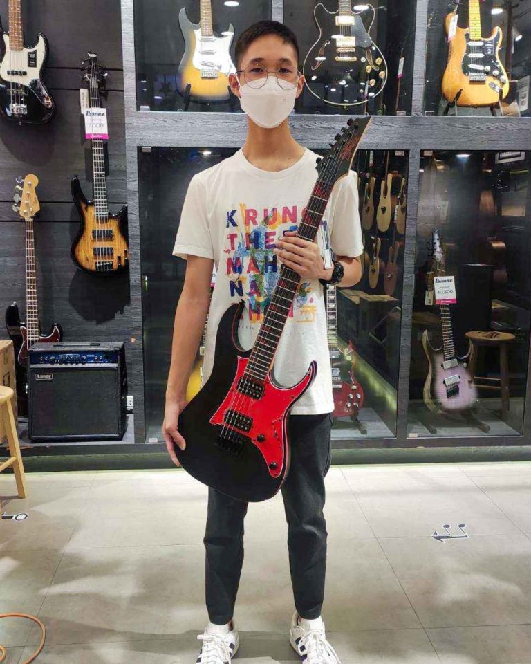 Ibanez GRG131DX ลูกค้า Music Arms