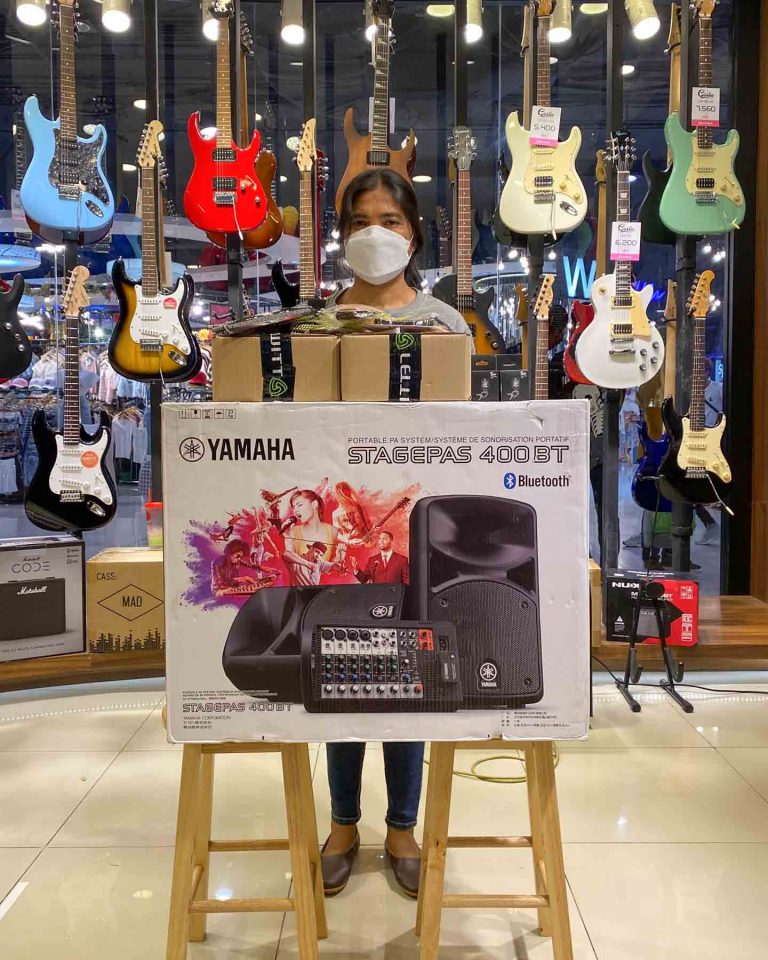 ลูกค้าที่ซื้อ Yamaha Stagepas 400BT PA System