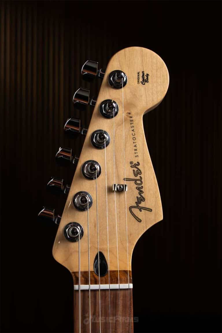 Fender Player Stratocaster Green ขายราคาพิเศษ