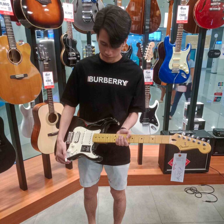 Fender Player Stratocaster HSS