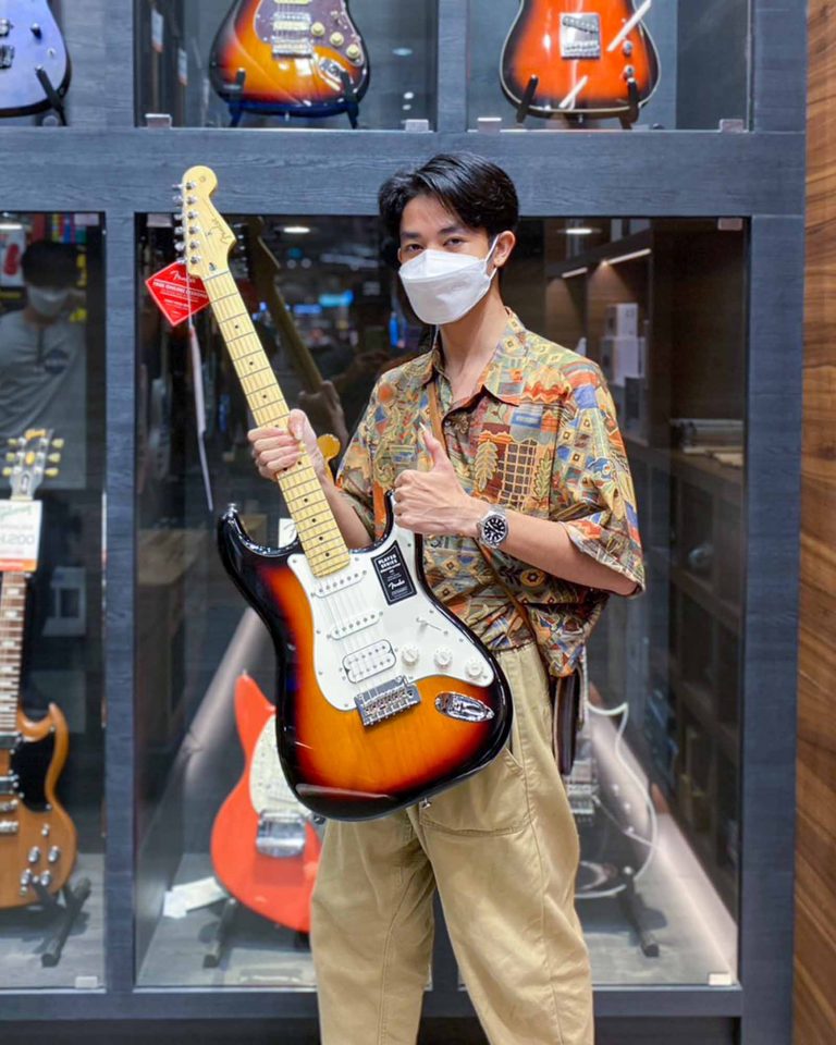 Fender Player Stratocaster HSS ลูกค้า Music Arms