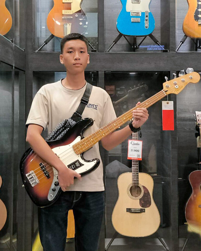 FENDER PLAYER JAZZ BASS PF 3TS