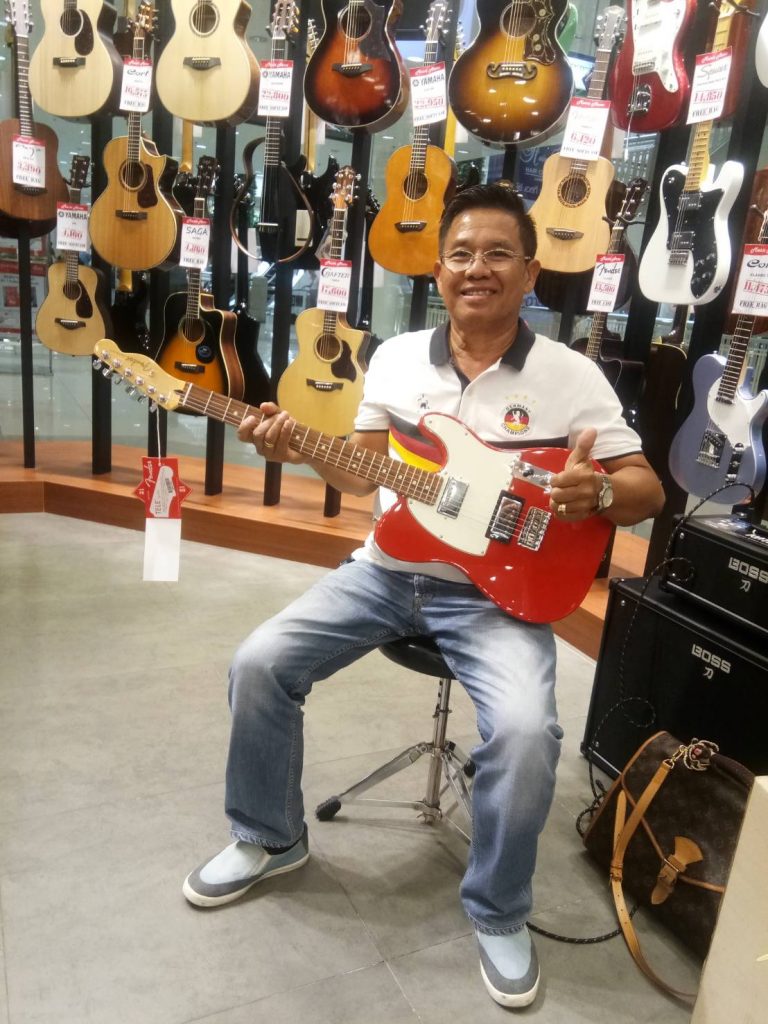 ขอบคุณลูกค้า Fender player tele H