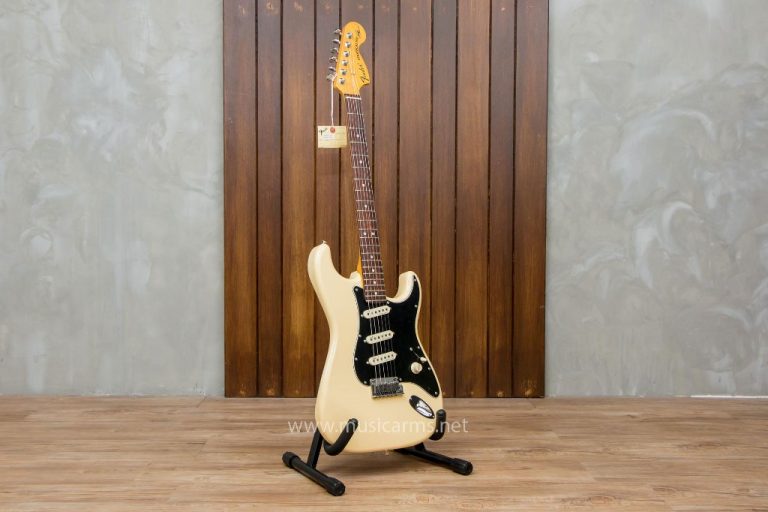 Fender Stratocaster Olarn Signature White ขายราคาพิเศษ