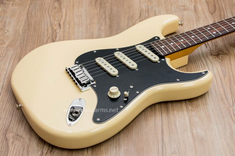 Fender Stratocaster Olarn Signature White body ขายราคาพิเศษ