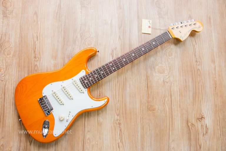Fender Stratocaster Olarn Signature สีส้ม ขายราคาพิเศษ