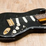 ร้านขาย Fender FSR Traditional blk out strat ขายราคาพิเศษ