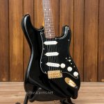 Fender FSR Traditional blk out strat ขายราคาพิเศษ