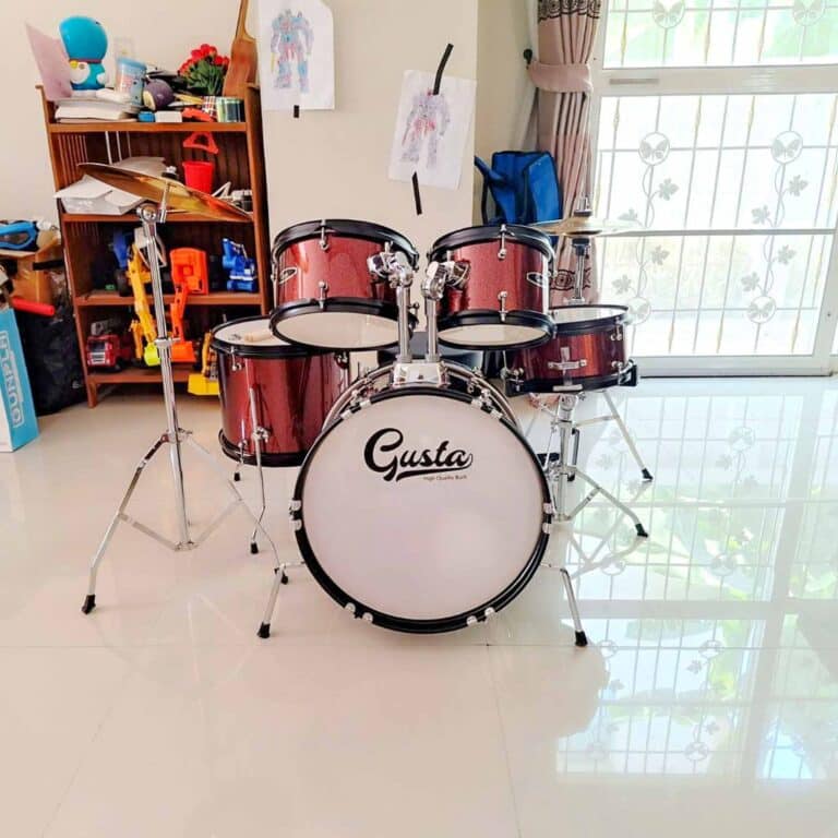 ผลงานประกอบและติดตั้ง Gusta Jr5 Pro จากร้าน Music Arms