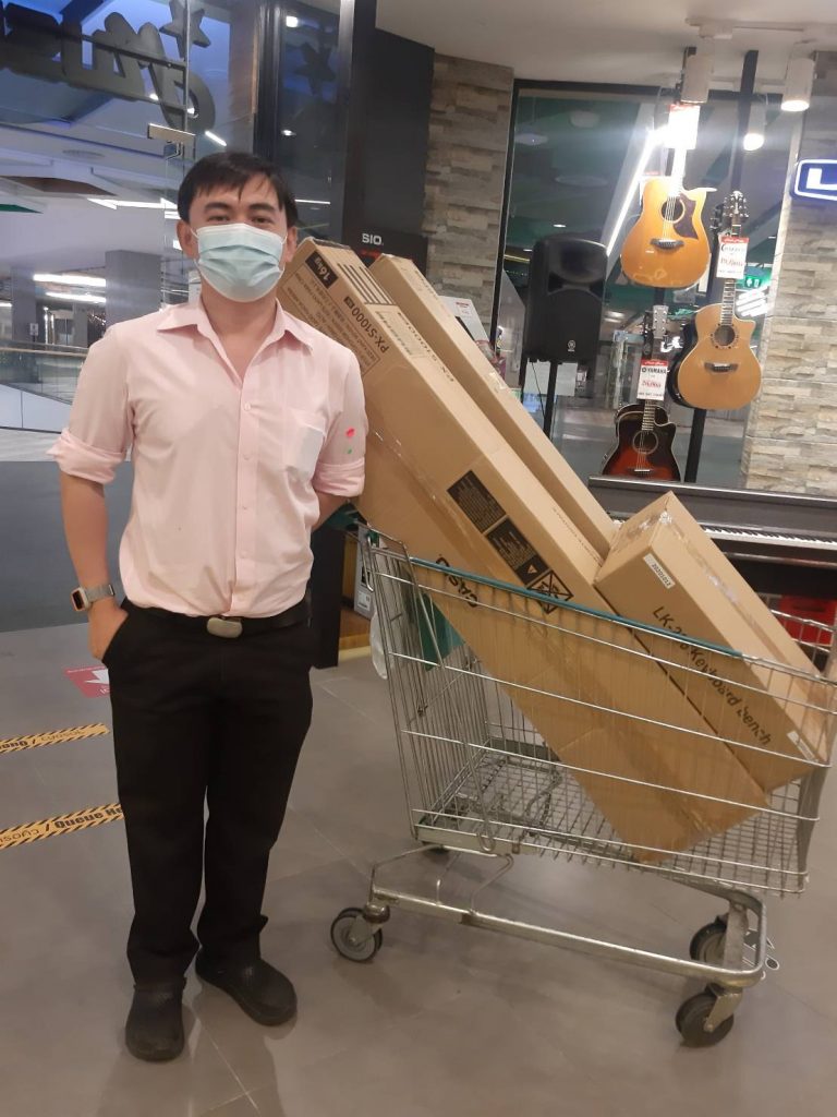 ลูกค้า Casio PX-S1000 Music Arms