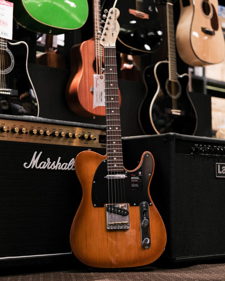 Showcase Fender American Performer Telecaster