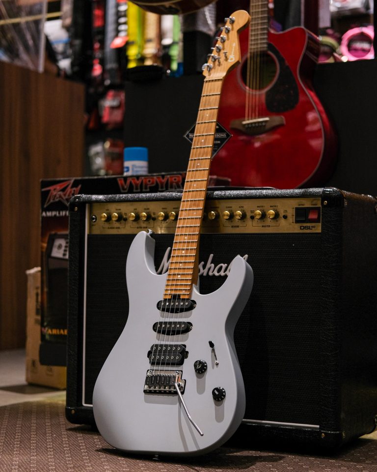 Charvel Pro Mod DK24 HSS จาก Music Arms