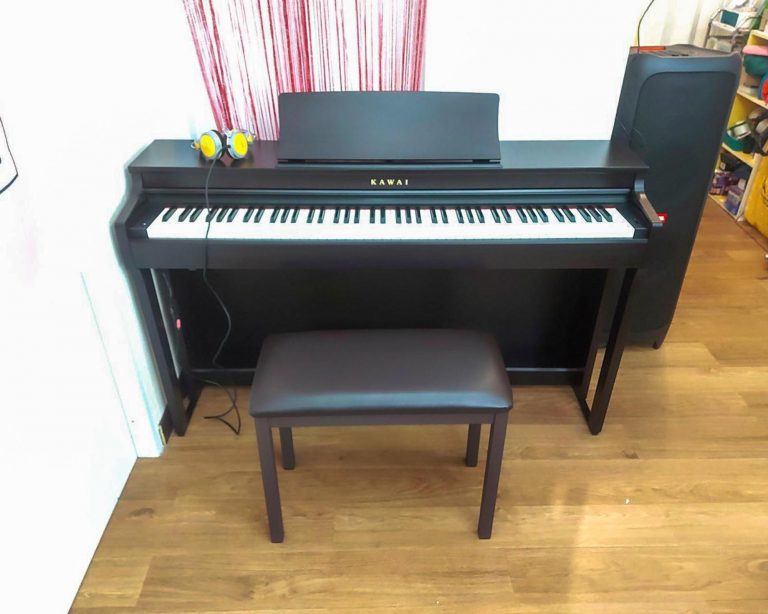 Kawai CN29 ลูกค้า Music Arms