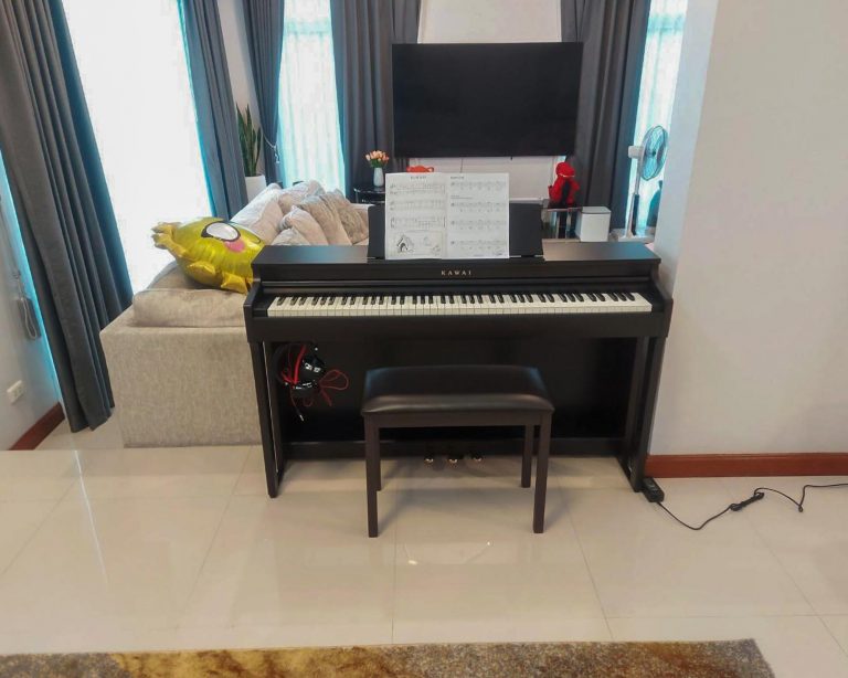 Kawai CN29 ลูกค้า Music Arms