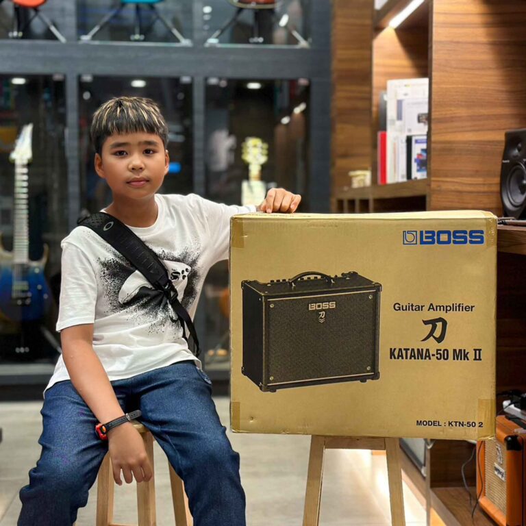 Boss Katana 50 MKII ลูกค้า Music Arms