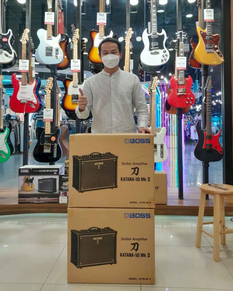 Boss Katana 50 MKII ลูกค้า Music Arms