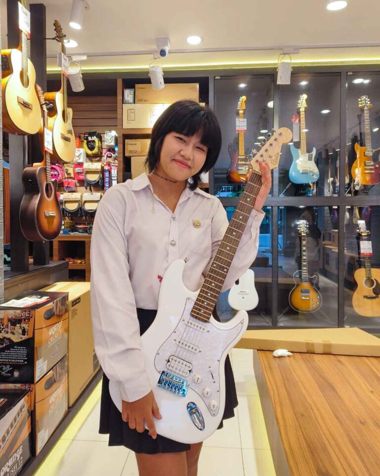 Gusta GST-01-HSS WH ชล