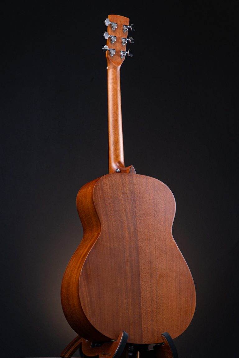 Gusta GS110-MN back body ขายราคาพิเศษ