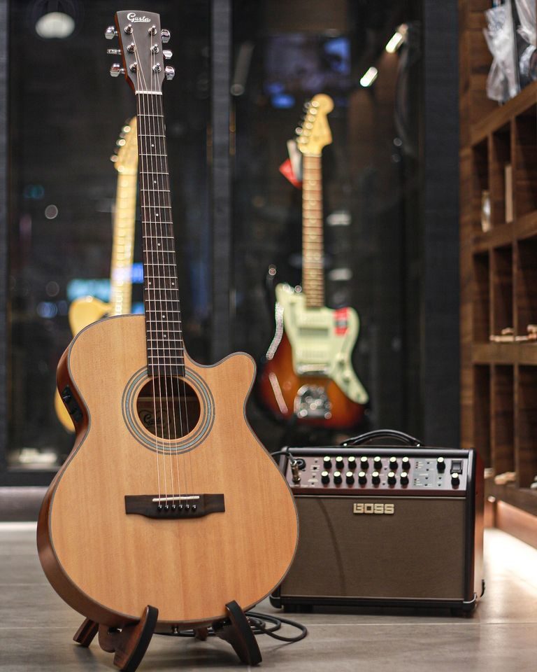Showcase Gusta GSX110C-N กีตาร์โปร่งไฟฟ้า