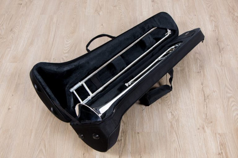 ทรอมโบน Mraching Trombone coleman standard trombone Silver กระเป๋า ขายราคาพิเศษ