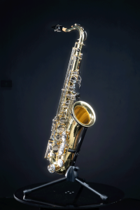 แซคโซโฟน Saxophone Coleman Standard tenor Gold ด้านหน้า