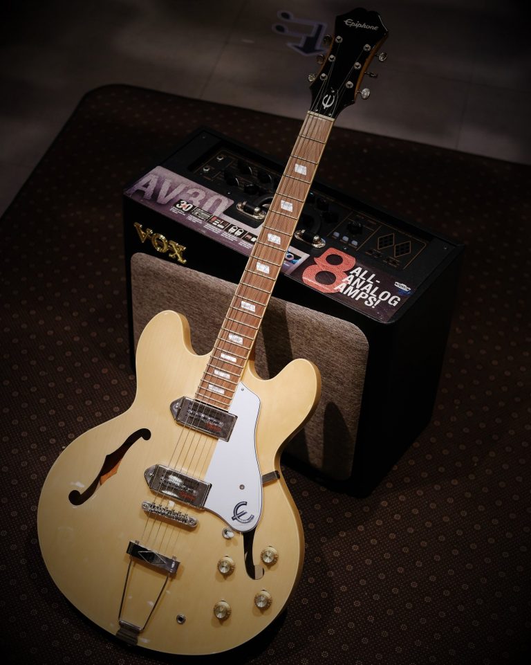 กีต้าร์ไฟฟ้า Epiphone Casino
