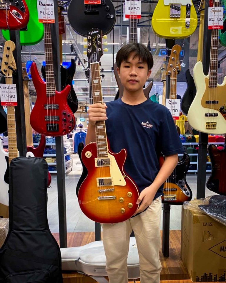 Epiphone Les Paul Standard ’50s ลูกค้า Music Arms