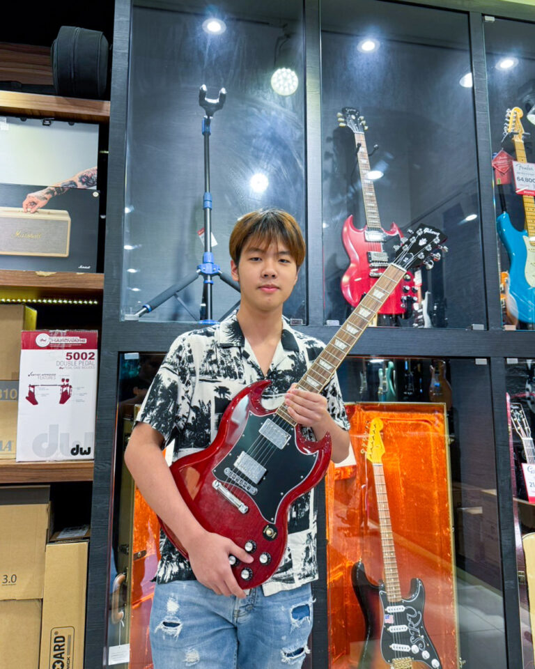 GIBSON SG STD Her Cherry