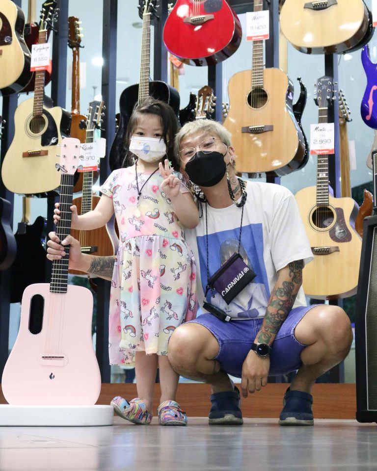 Lava me 2 freeboost รังสิต