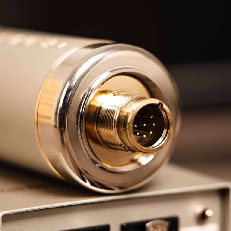 MXL GENESIS HE HERITAGE EDITION TUBE MICROPHONE ขายราคาพิเศษ