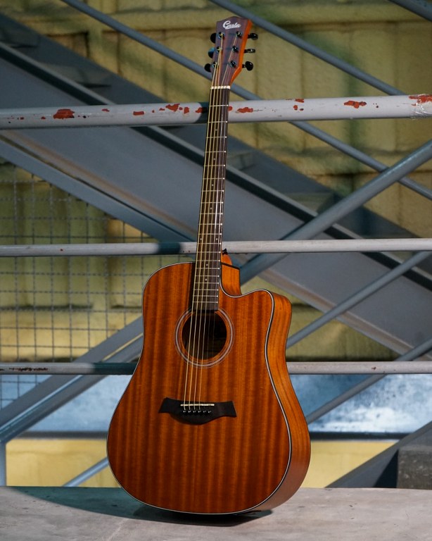 Showcase Gusta DM1CE II กีตาร์โปร่งไฟฟ้า