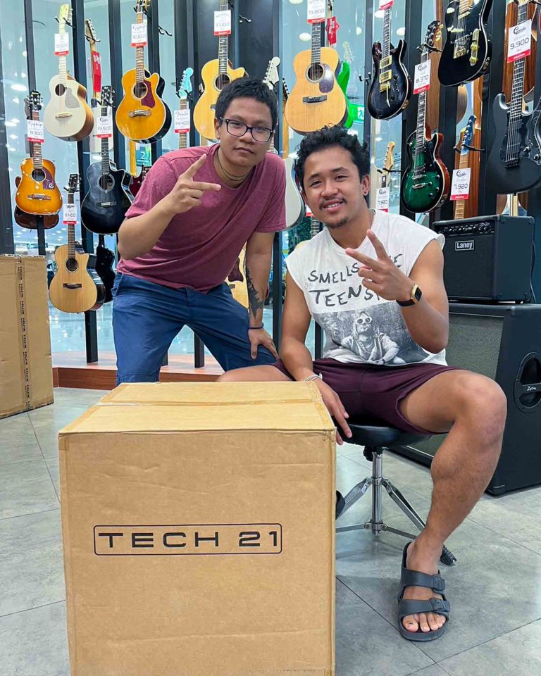 ลูกค้าที่ซื้อ Tech 21 VT Bass 200 แอมป์เบส
