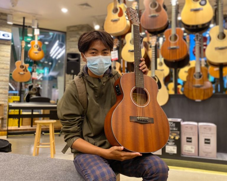 โปร่งไฟฟ้า Gusta MINI1E 36 II Acoustic guitar N ซีคอน