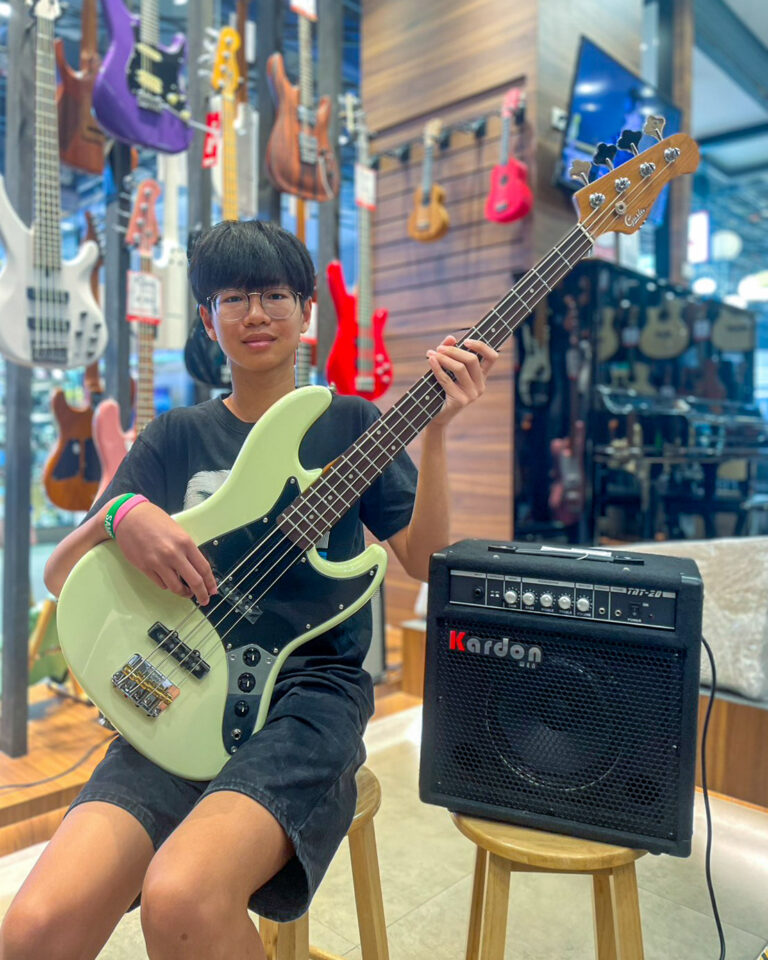 Gusta GJB4-03 OW + Kardon GA20 BT