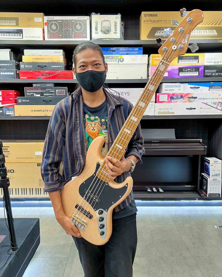 Gusta GJB5-05 ลูกค้า Music Arms