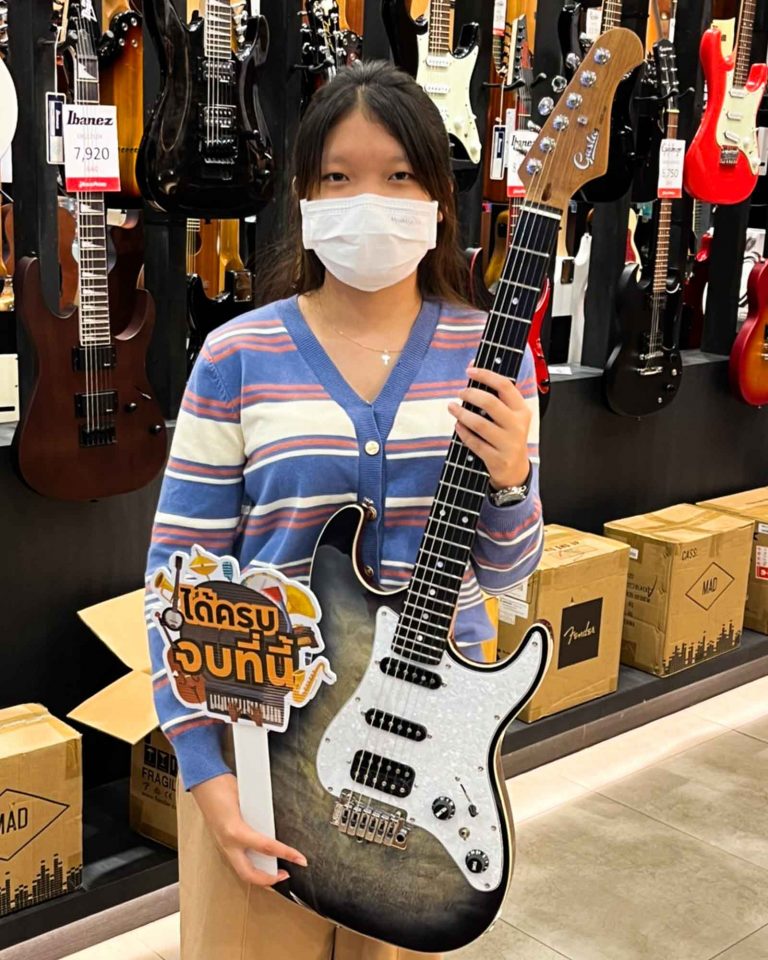 Gusta GST-07 HSS ลูกค้า Music Arms