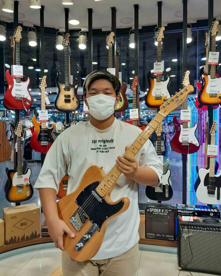 Gusta GTL-03i ลูกค้า Music Arms