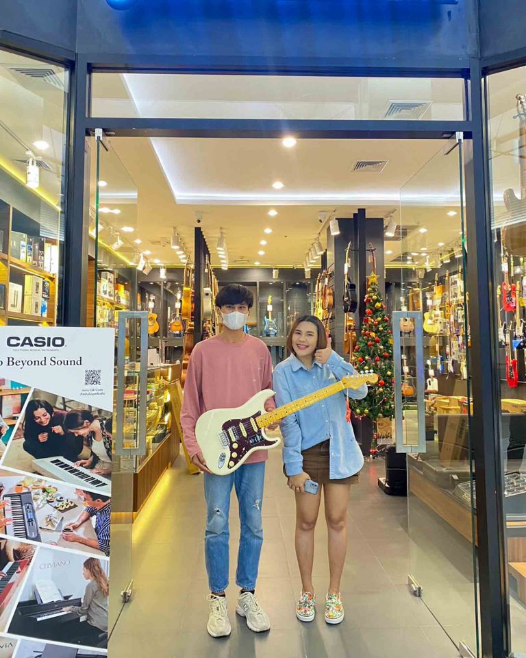 Fender American Professional II Stratocaster HSS ลูกค้า Music Arms