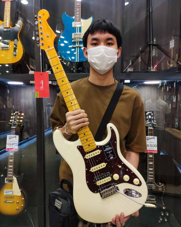 Fender American Professional II Stratocaster HSS ลูกค้า Music Arms