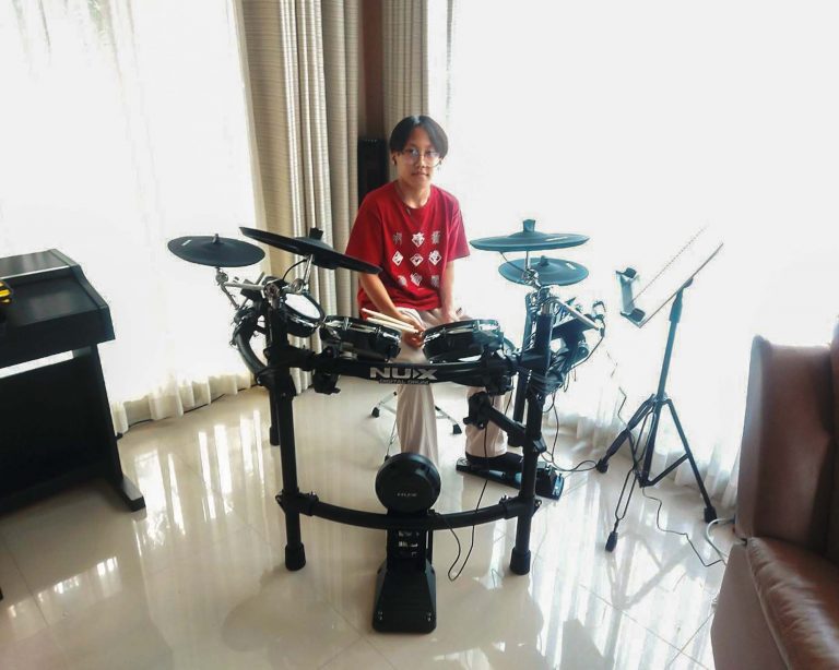 Nux DM-7X ลูกค้า Music Arms