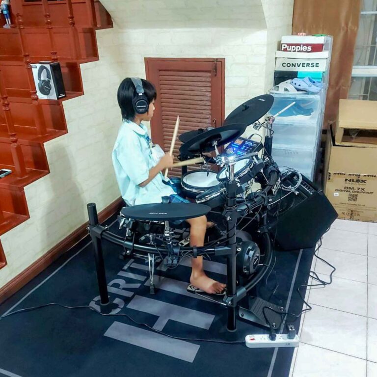 Nux DM-7X ลูกค้า Music Arms