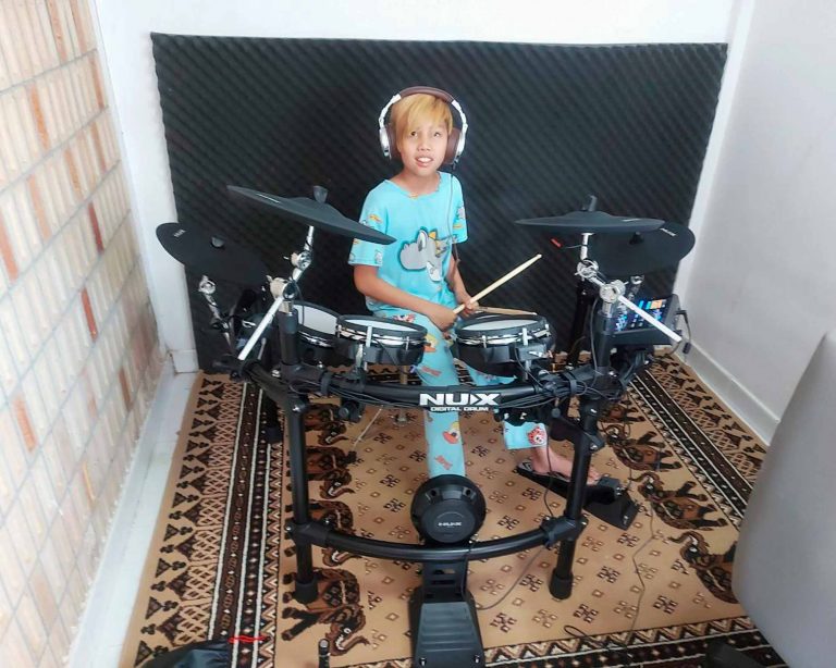 Nux DM-7X ลูกค้า Music Arms
