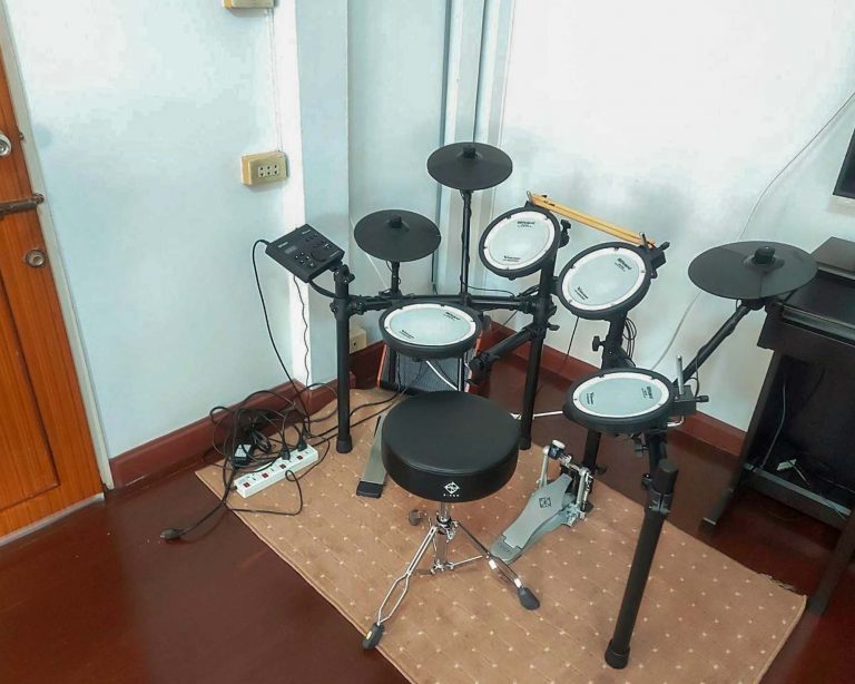 Roland TD-07KV ลูกค้า Music Arms