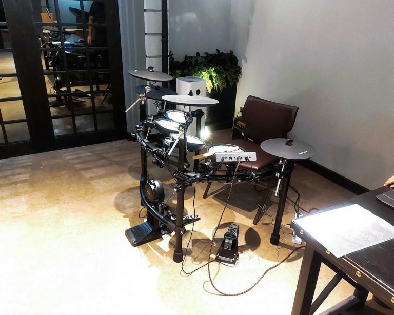 Nux DM-7 ลูกค้า Music Arms