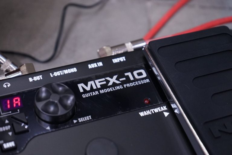 Showcase Nux MFX-10 มัลติเอฟเฟค