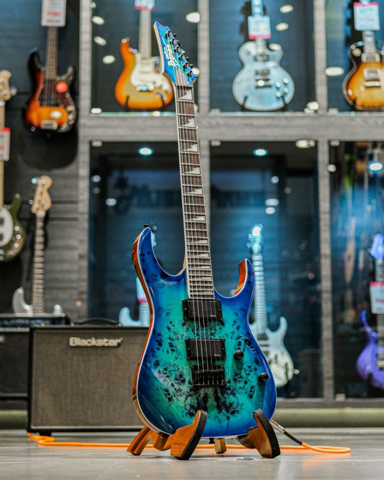 Showcase Ibanez GRGR221PA กีตาร์ไฟฟ้า