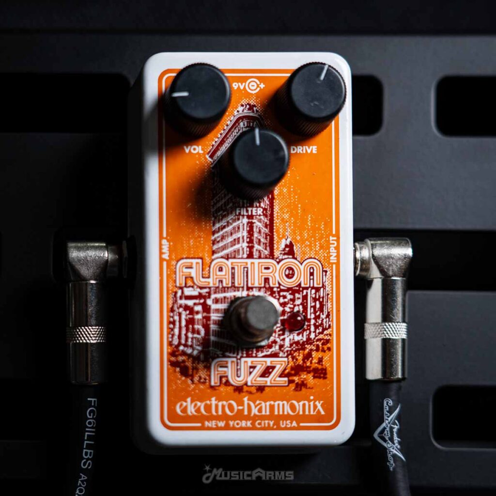 Electro-Harmonix Flatiron Fuzz เอฟเฟคกีตาร์ | Music Arms ศูนย์รวม Electro-Harmonix Flatiron Fuzz เอฟเฟคกีตาร์ | Music Arms ศูนย์รวม