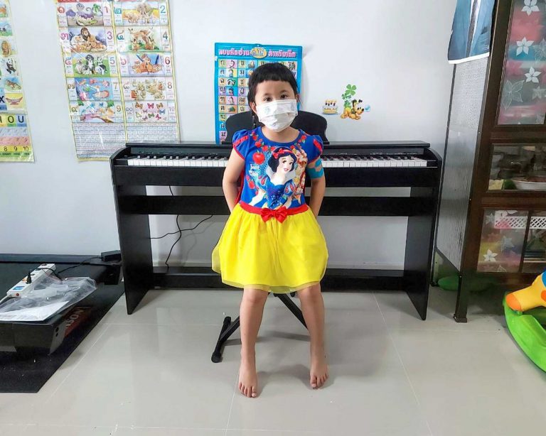 Coleman F107 ลูกค้า Music Arms