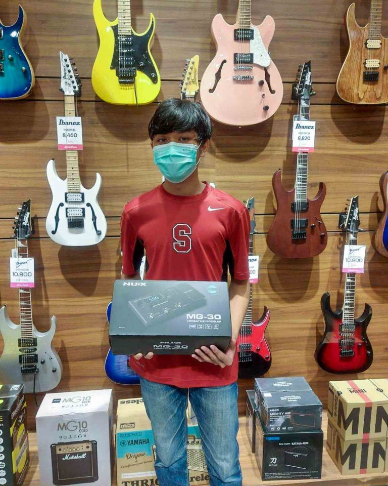 Nux MG-30 ลูกค้า Music Arms