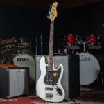 SIRE MARCUS MILLER V3 2ND 4 STRINGS เบสไฟฟ้า ANTIQUE WHITE ขายราคาพิเศษ